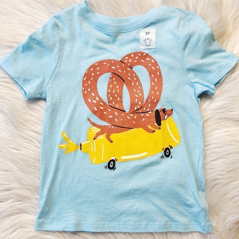 Old Navy Pretzel Dog Short sleeve Shirt Blue & Brown Size 5T
